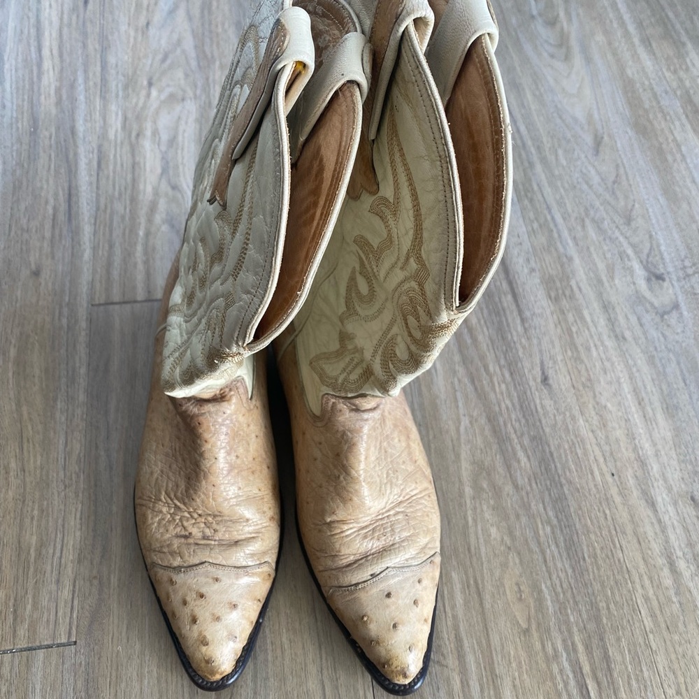 Pistolero Cream Ostrich Cowboy Boots